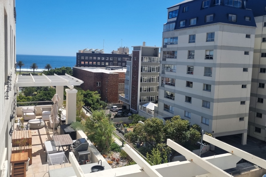 To Let 1 Bedroom Property for Rent in Sea Point Western Cape